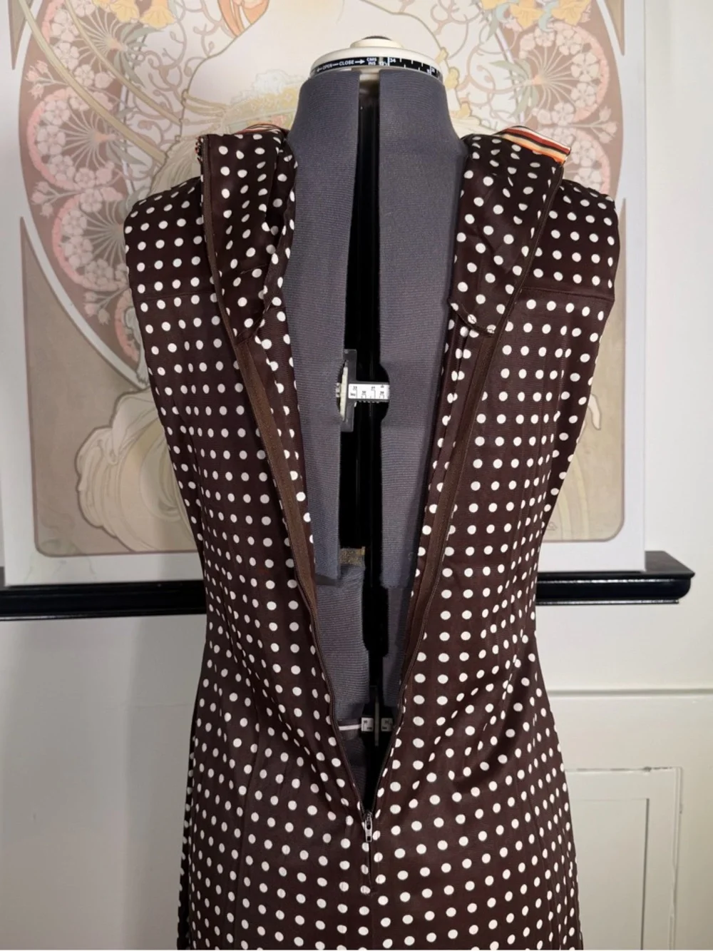 Women’s Vintage 60s Brown & Cream Polk Dot A-Line Mod Shift Dress w/ Scarf M - Picture 7 of 10